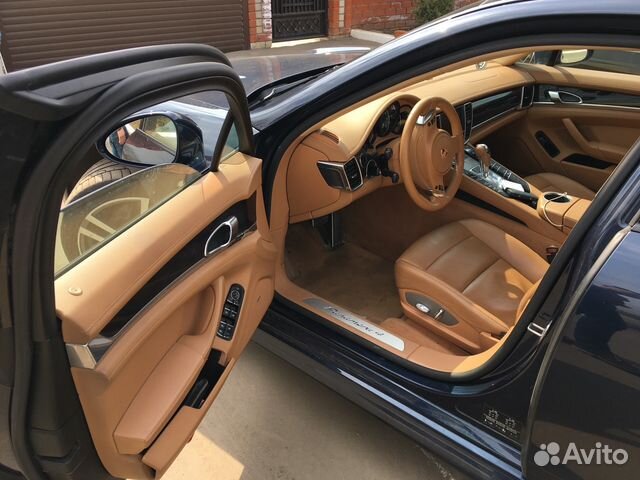 Porsche Panamera 4 3.6 AMT, 2011, хетчбэк