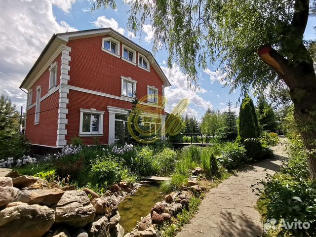 4-к. коттедж, 300 м²
4-к. коттедж, 300 м²