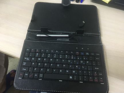 Чехол- клавиатура под планшет