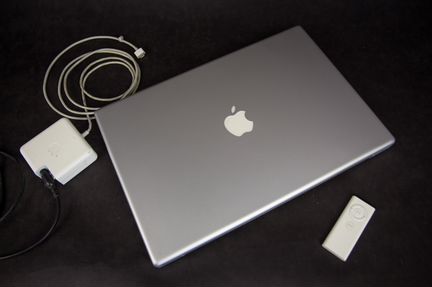 Apple MacBook Pro 15 (2008)