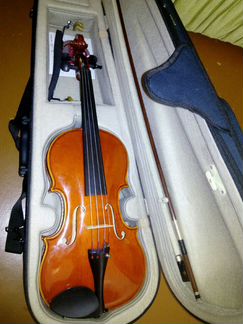 Скрипка. 4/4 Suzuki ns-50