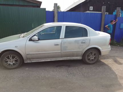 Opel Astra 1.6 МТ, 2000, седан, битый