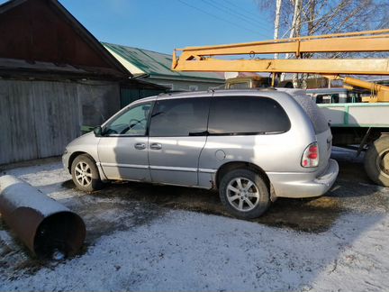 Chrysler Town & Country 3.8 AT, 1999, 355 000 км