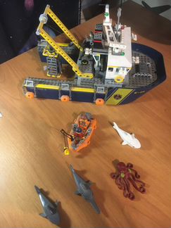 Lego корабль(оригинал)