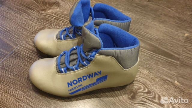 Лыжные ботинки детские