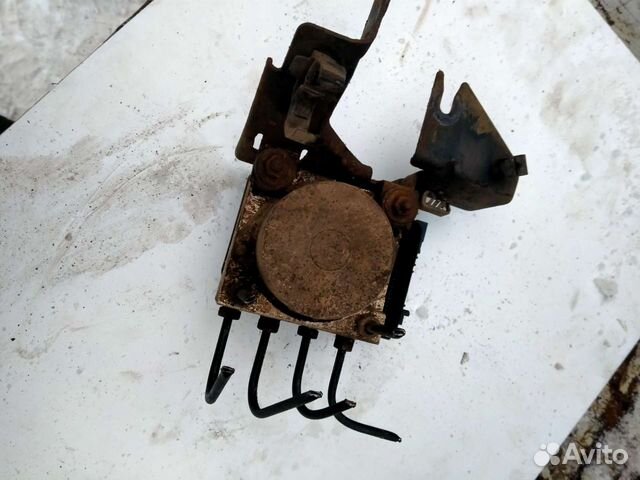 Блок абс Рено Логан 1. 2006 г