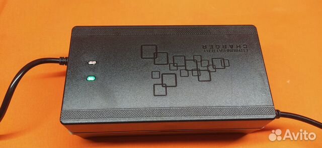 Быстрое зарядное устройство kugoo m4 pro