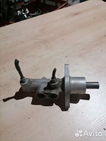 Тормозной цилиндр главный Mazda 3 BK