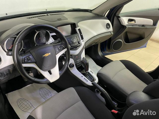 Chevrolet Cruze `2011