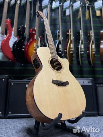 Baton Rouge AR31C/ACE гитара с подключением новая