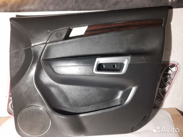 Обшивки передних дверей R и L Opel Antara