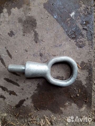 Буксировочный болт