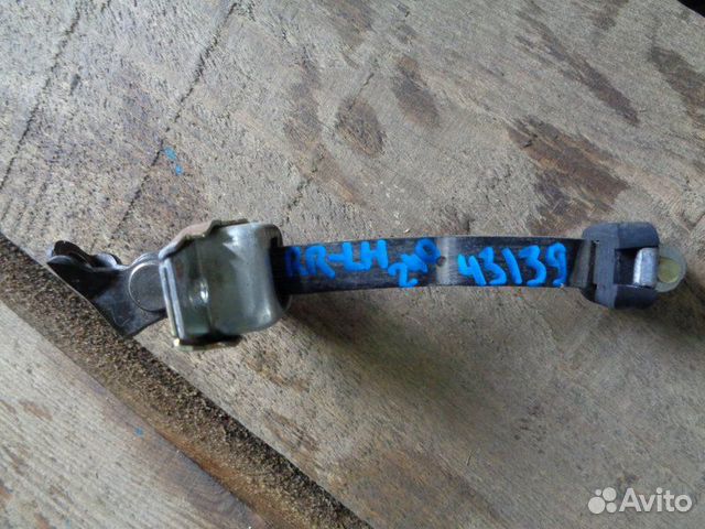 Ограничитель двери задний левый Toyota Allion