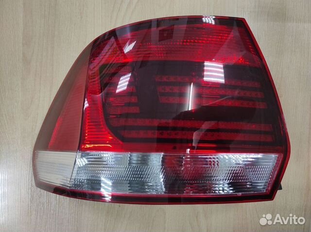 Фонарь задний левый volkswagen Polo sedan с 2015