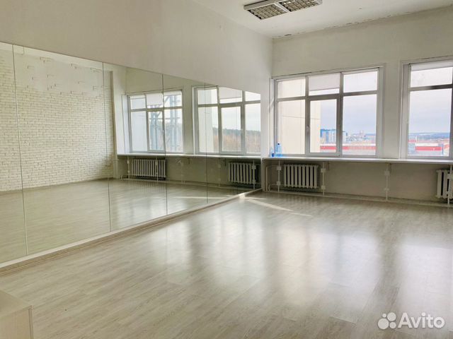 Почасовая аренда зала для танцев, йоги, семинаров