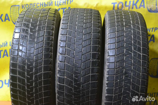 Bridgestone Blizzak DM-V1 215/70 R16