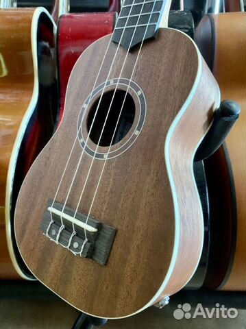 Укулеле со Звукоснимателем