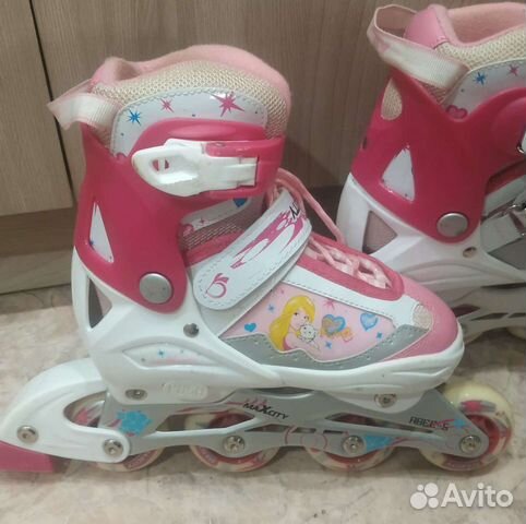 Роликовые коньки, защита, шлем,сумка