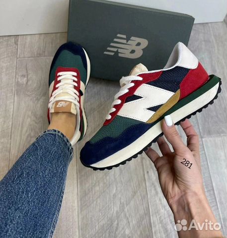 Кроссовки New Balance женские