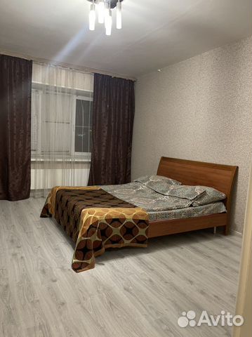 

1-к. квартира, 54 м², 3 кровати