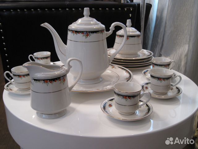 Изящный кофейный сервиз 22 предмета, 6 персон