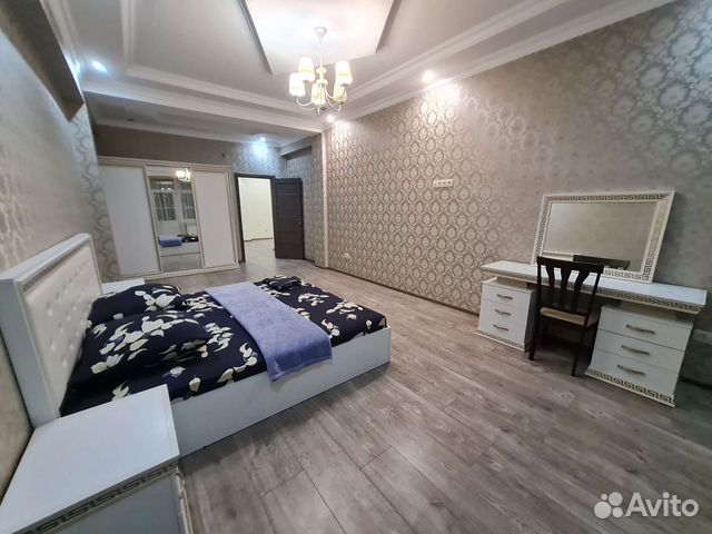 

1-к. квартира, 102 м², 1 кровать