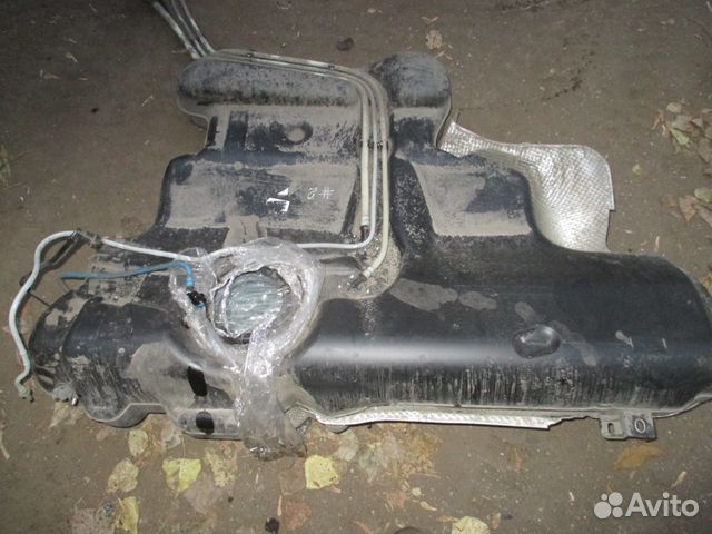 Фольксваген Поло седан Бензобак Фольксваген Поло седан Бензобак