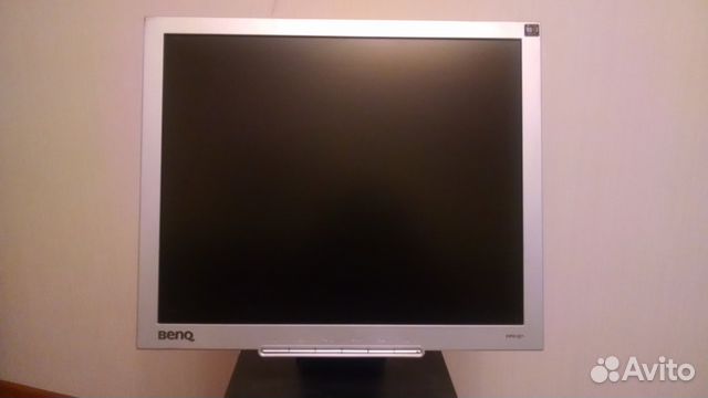 ЖК монитор 19