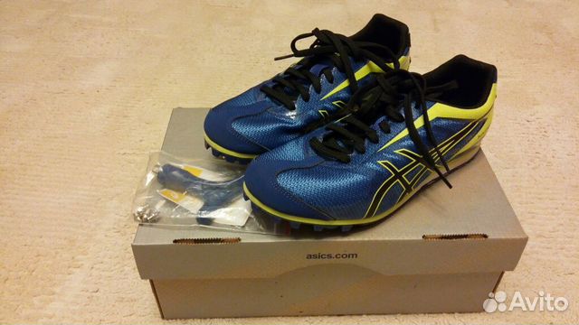 Кроссовки беговые шиповки Asics