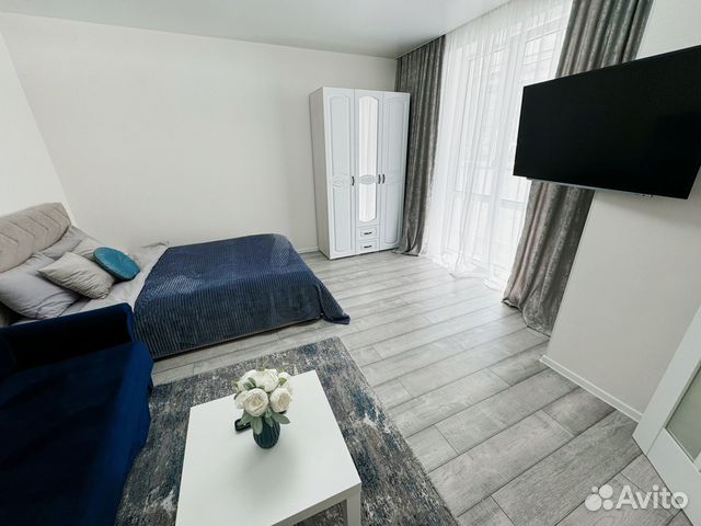 

1-к. квартира, 40 м², 1/16 эт.