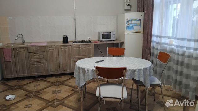 

2-к. квартира, 80 м², 3/5 эт.