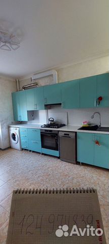 

1-к. квартира, 40 м², 2/5 эт.