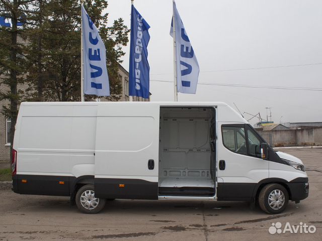 Цельнометаллический фургон Iveco Daily 35S15V