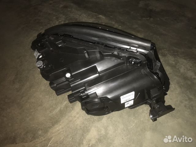 Фара левая на мерседес 166 GLS Фара левая на мерседес 166 GLS