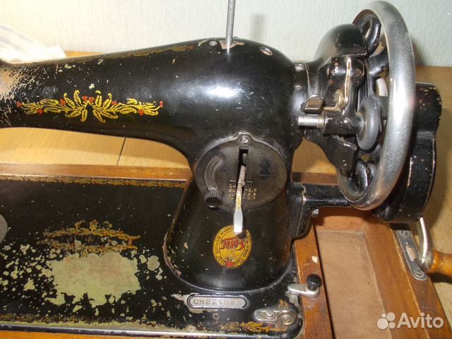 Швейную машину подольскую 1953 г продам