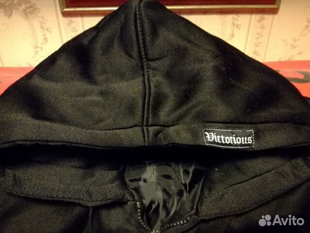 Тёплая кенгурушка с капюшоном Тёплая кенгурушка с капюшоном