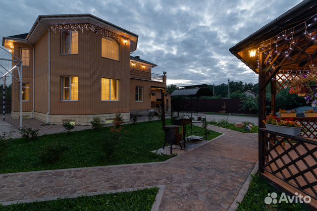

10-к. и более коттедж, 750 м²