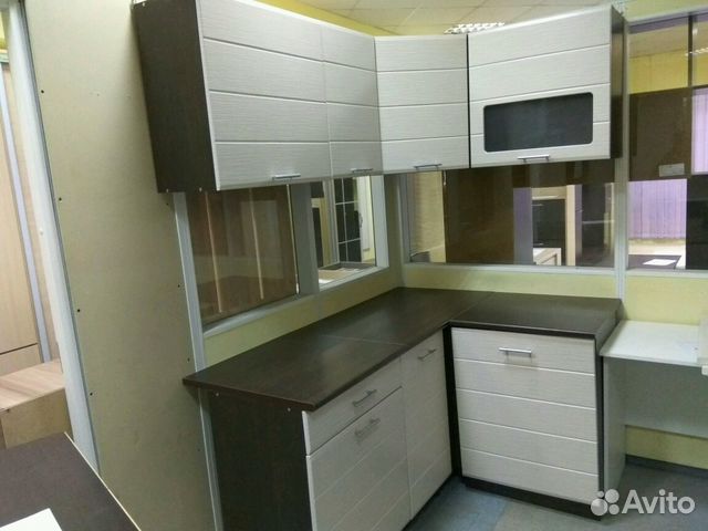 Кухонный гарнитур угловой