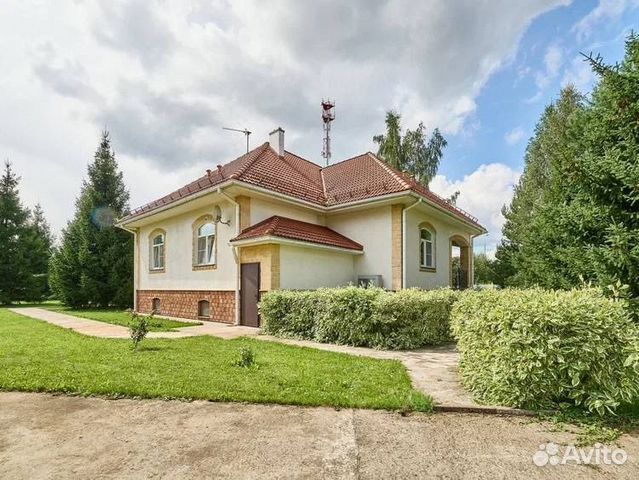 

Дом 643 м² на участке 38 сот.