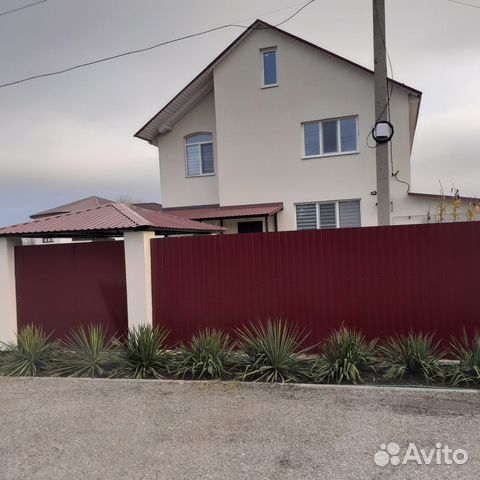 

5-к. коттедж, 180 м²
