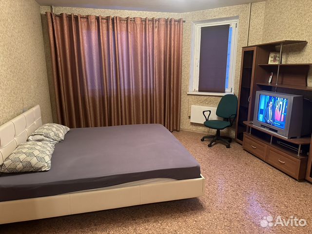 

1-к. квартира, 42 м², 1 кровать