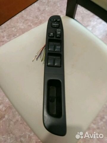 Блок управления стекло подъёмника субару импреза Блок управления стекло подъёмника субару импреза