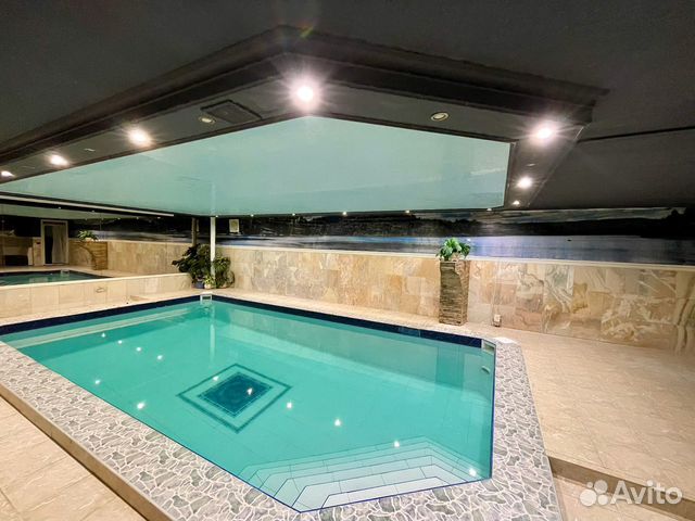 

7-к. коттедж, 1300 м²