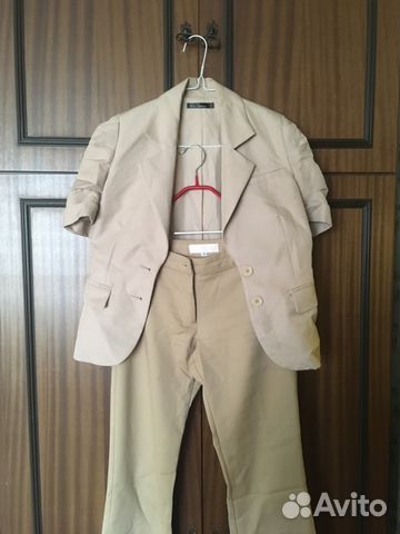 Пиджак и брюки женские