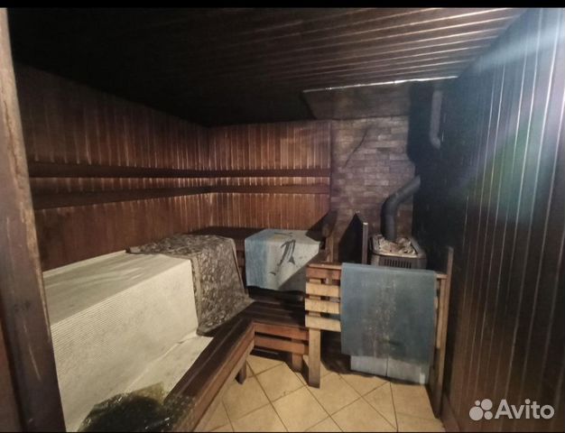 

5-к. коттедж, 300 м²