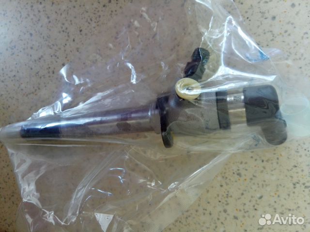 Топливная форсунка 2,7 euro 4 Discovery TDV6 новая Топливная форсунка 2,7 euro 4 Discovery TDV6 новая