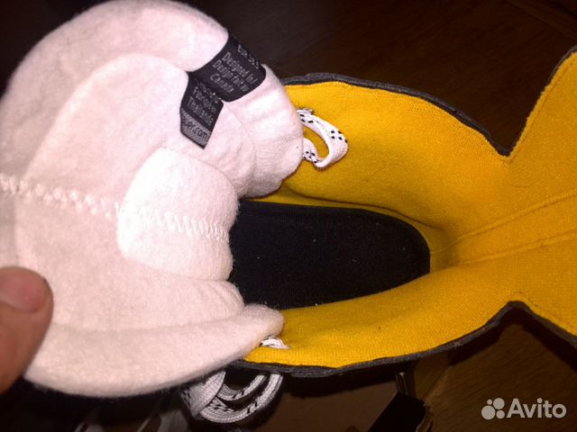 Коньки хоккейные р38,5 bauer supreme s150 новые