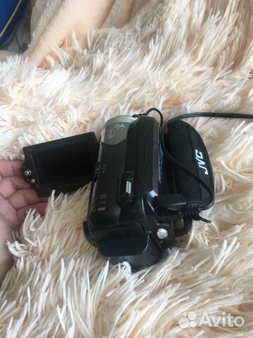 Видеокамера JVC