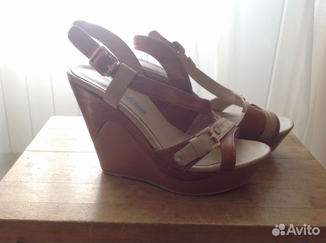 Босоножки 38р Босоножки 38р