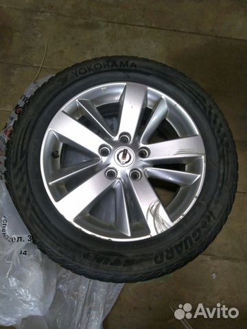 Зимние шины Yokohama Ice Guard stud 205/60 R16